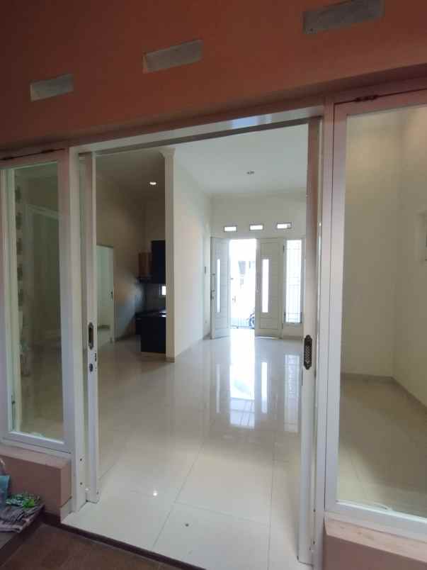 rumah siap huni di simpang sulfat utara kota malang