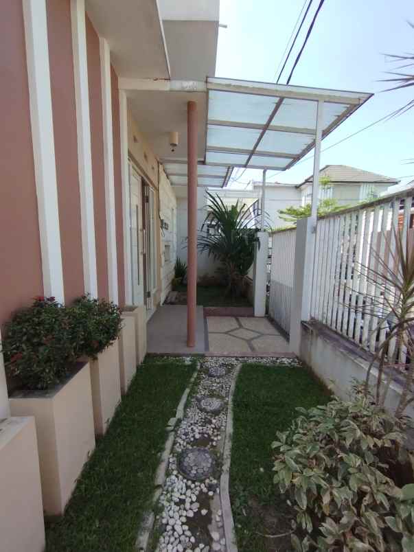 rumah siap huni di simpang sulfat utara kota malang