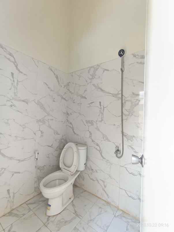 rumah siap pakai di banyumanik semarang