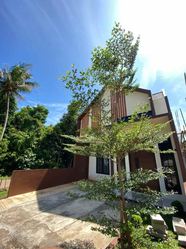 rumah strategis asri nyaman dan modern di tangerang