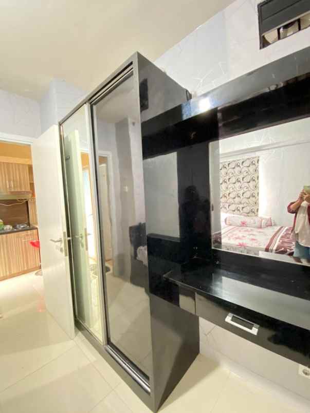 sewa 2 br full furnished green pramuka city tahunan