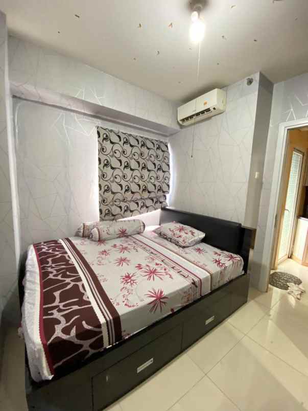 sewa 2 br full furnished green pramuka city tahunan
