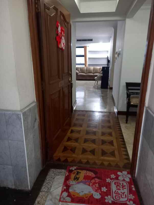sewa apartemen grand tropic jak bar