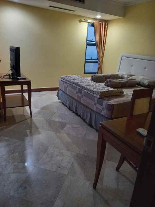sewa apartemen grand tropic jak bar
