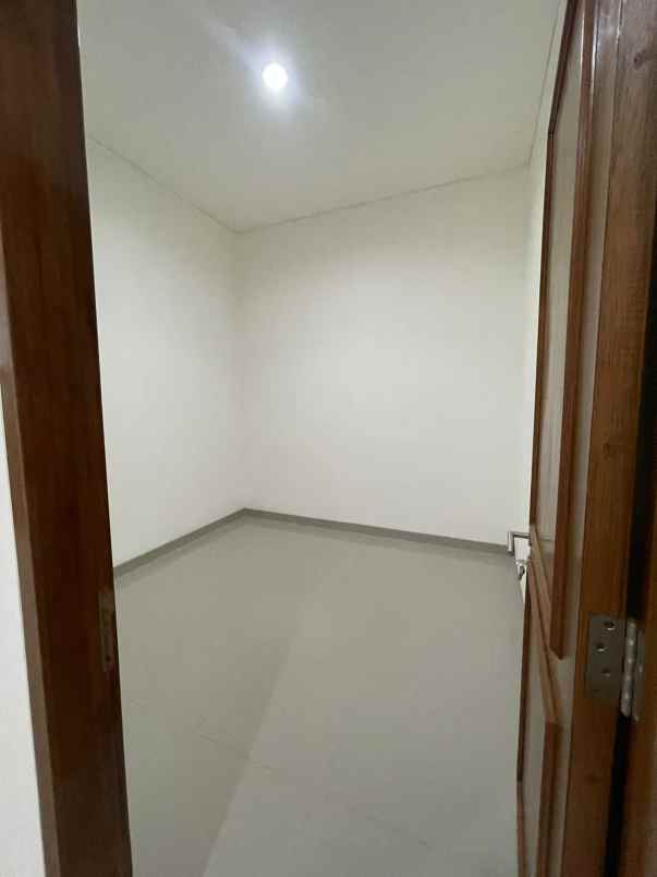 sewa rumah perfect di pejuang jaya bekasi kota c0557