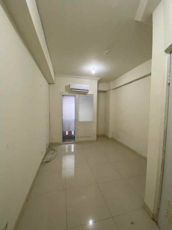 studio room kosongan apartement green pramuka