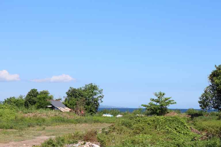 tanah jalan pantai tegal besar