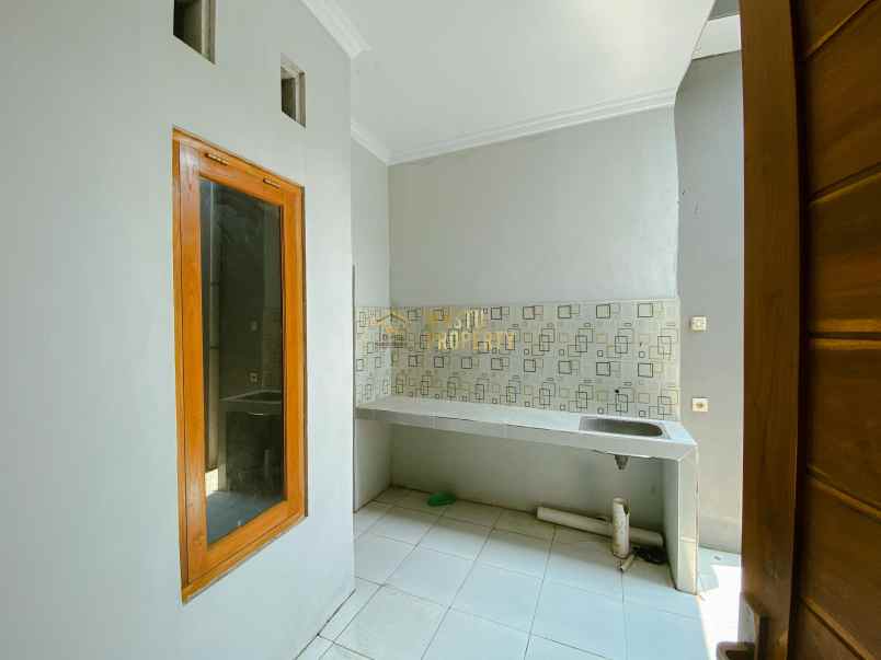 2 unit rumah baru dekat bandara adi sutjipto kalasan