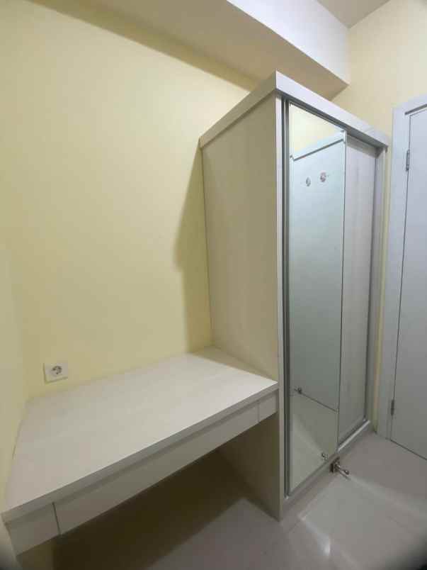 apartemen 2 br furnish siap huni di green pramuka