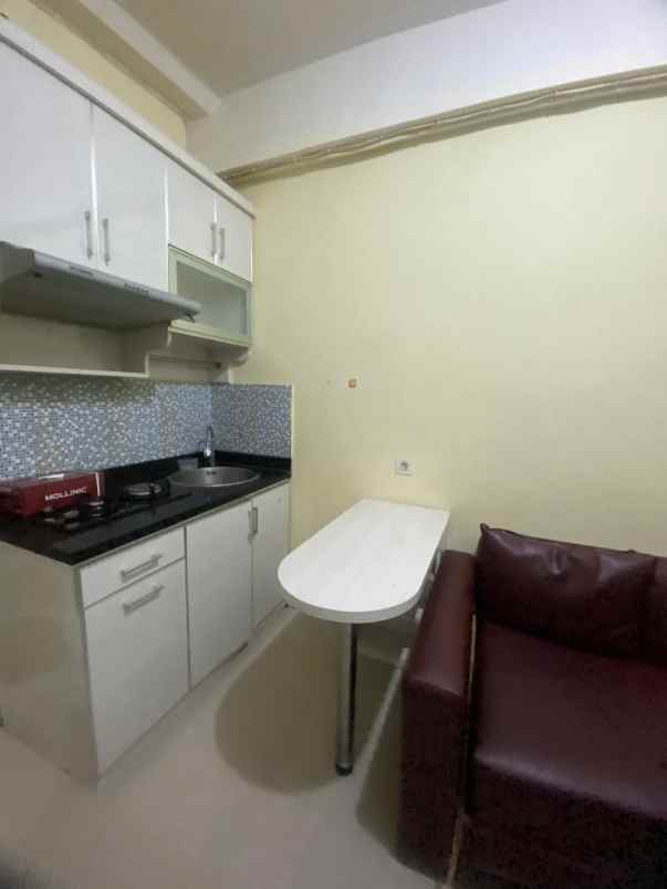 apartemen 2 br furnish siap huni di green pramuka