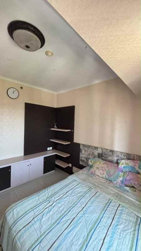 dijual apartemen apartemen waterplace