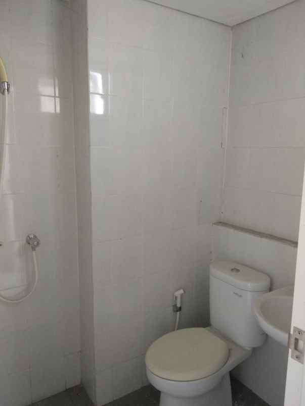 dijual apartemen gunawangsa merr