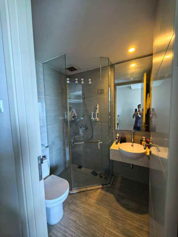 dijual apartemen la riz mansion