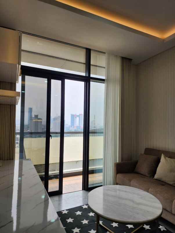 dijual apartemen mewah vertu ciputra world surabaya