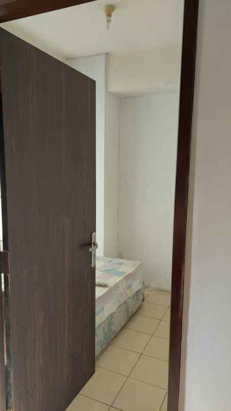 dijual apartemen serpong green view harga bu