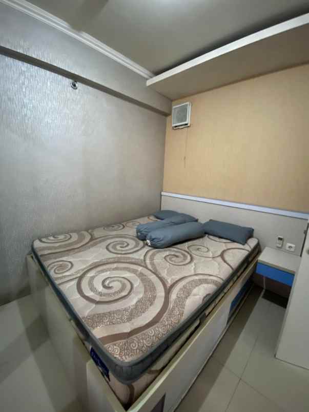 dijual apartment green pramuka city 2br bangunan bagus