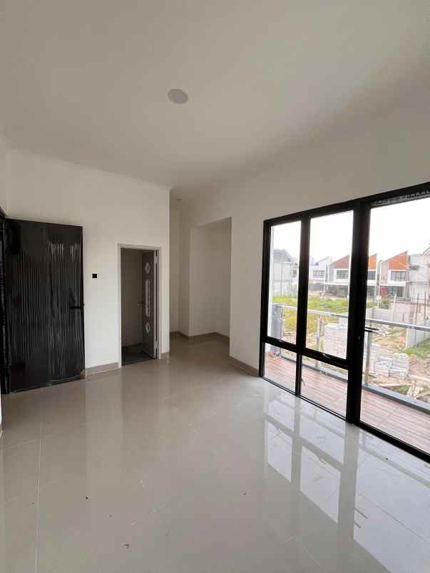 dijual cepat bu rumah 2 lantai murah