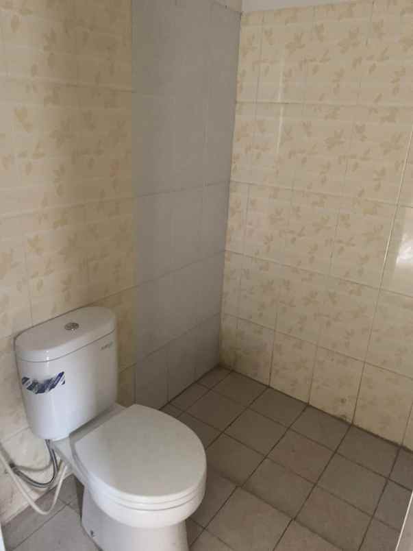 dijual cepat rumah di metland cileungsi sektor 4