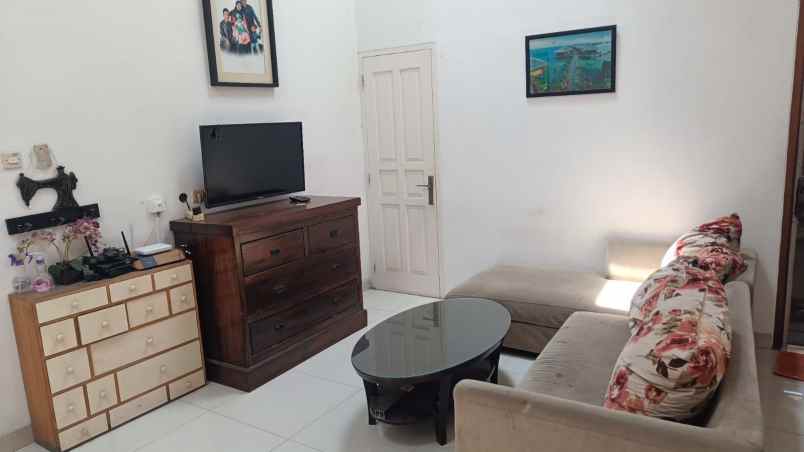 dijual cepat rumah kosan di duta bumi bekasi