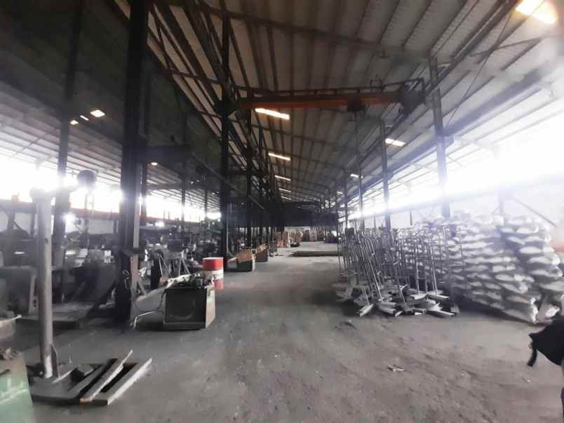 dijual disewakan gudang di kim 1 medan