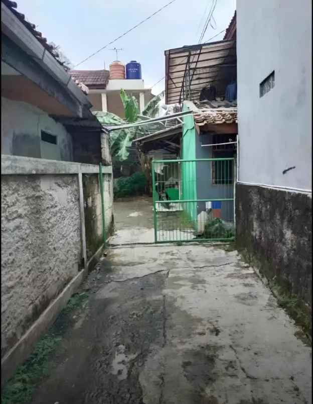 dijual kost cirendeu ciputat timur