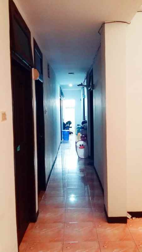 dijual kost jl alpukat tanjung duren