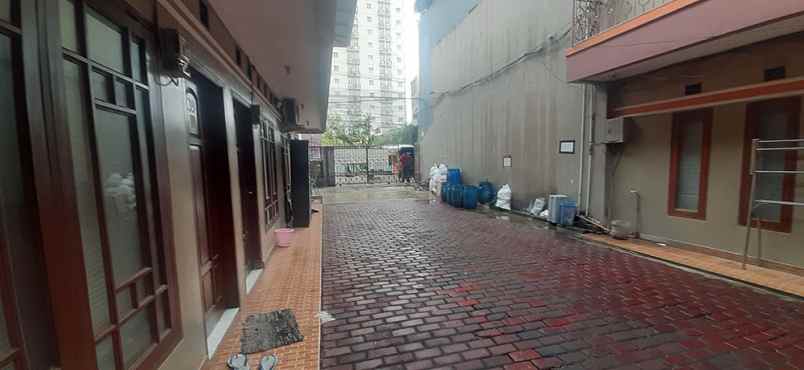 dijual kost kawaluyaan