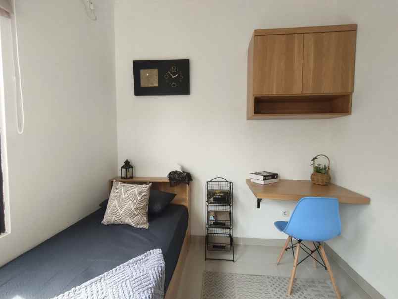 dijual kost kukusan beji depok