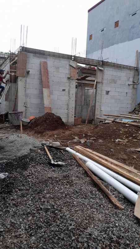 dijual kost margonda pondok cina beji