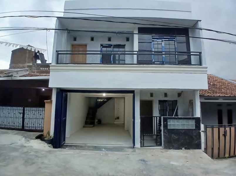 dijual murah rumah baru 2 lantai di cibiru bandung