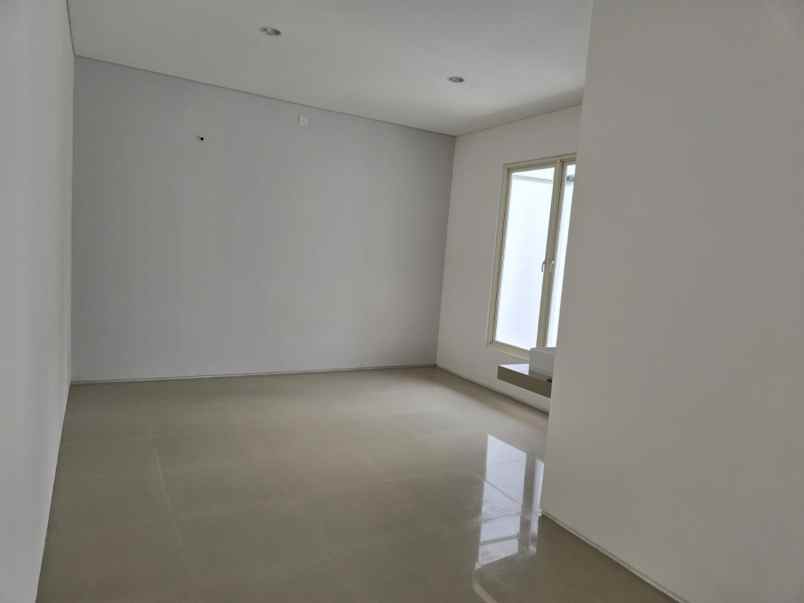 dijual perumahan north west park surabaya
