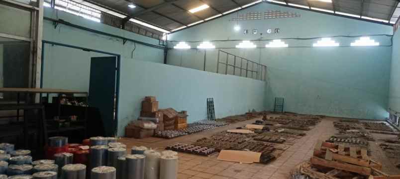 dijual ruko gudang kantor jl raya baureno kec