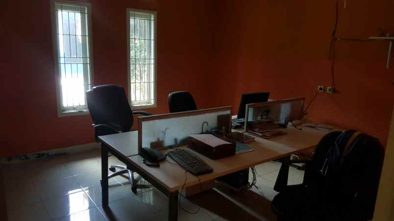dijual ruko gudang kantor kertamanah