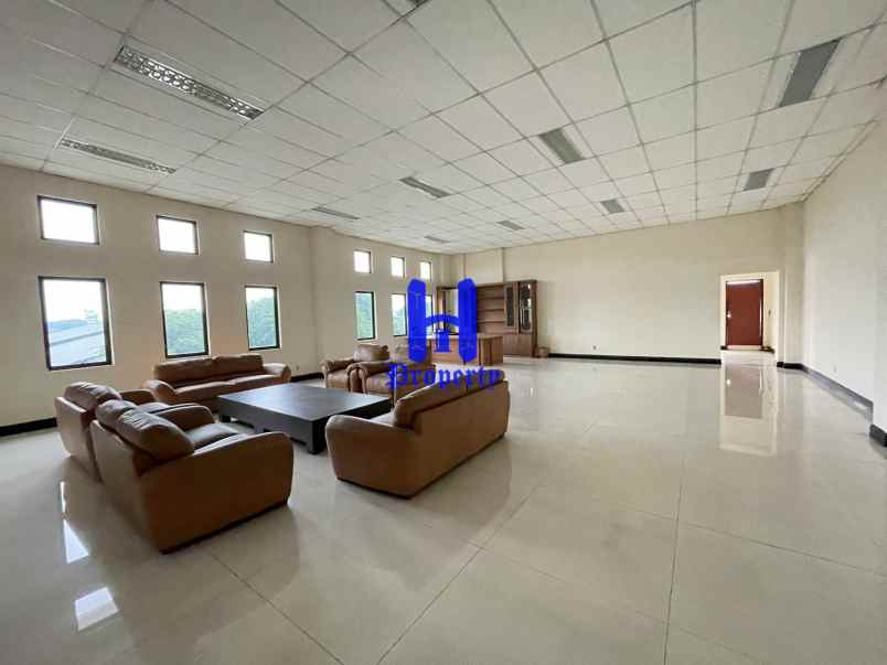 dijual ruko gudang kantor kim 2 jalan pulau solor