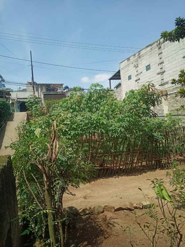 dijual rumah alamat kp gantungan desa