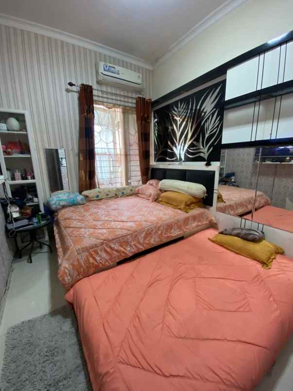 dijual rumah aries surabaya timur