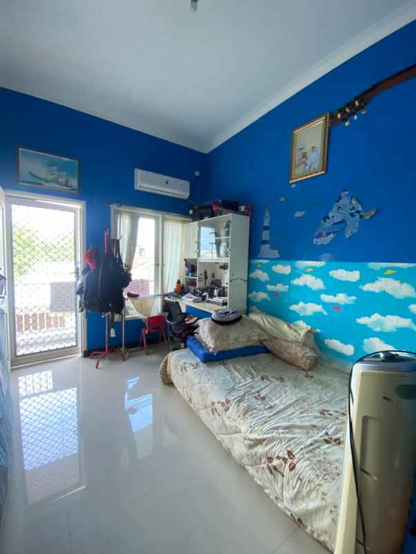 dijual rumah aries surabaya timur