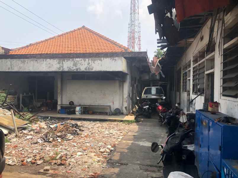 dijual rumah arif rahman hakim