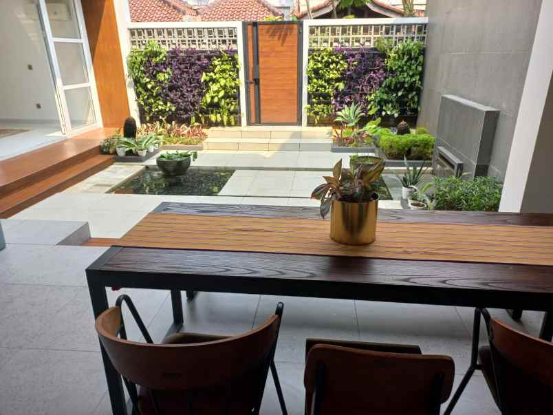 dijual rumah bali view cireundeu