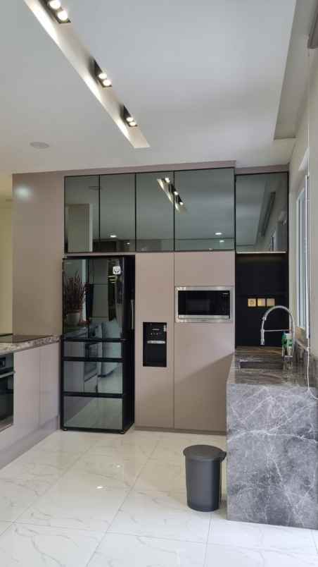 dijual rumah bali view cireundeu