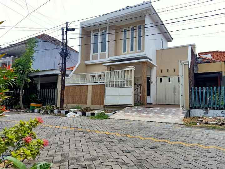 dijual rumah barata jaya