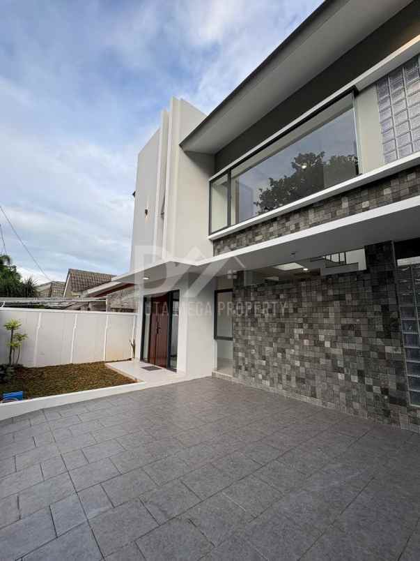 dijual rumah baru di kencana loka bsd