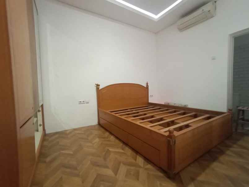 dijual rumah bintara jaya