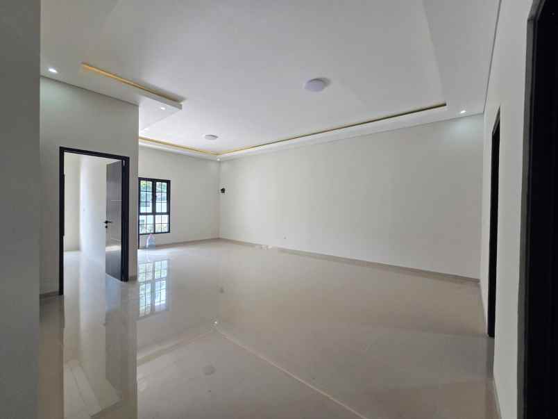 dijual rumah bumi puspitek asri