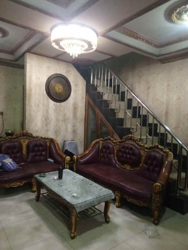 dijual rumah cakung
