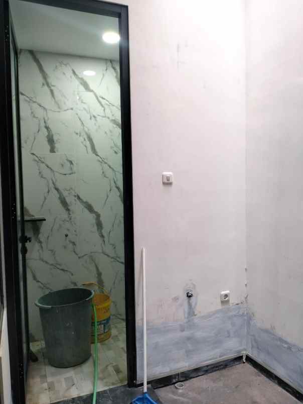 dijual rumah cantik baru gress wonorejo selatan