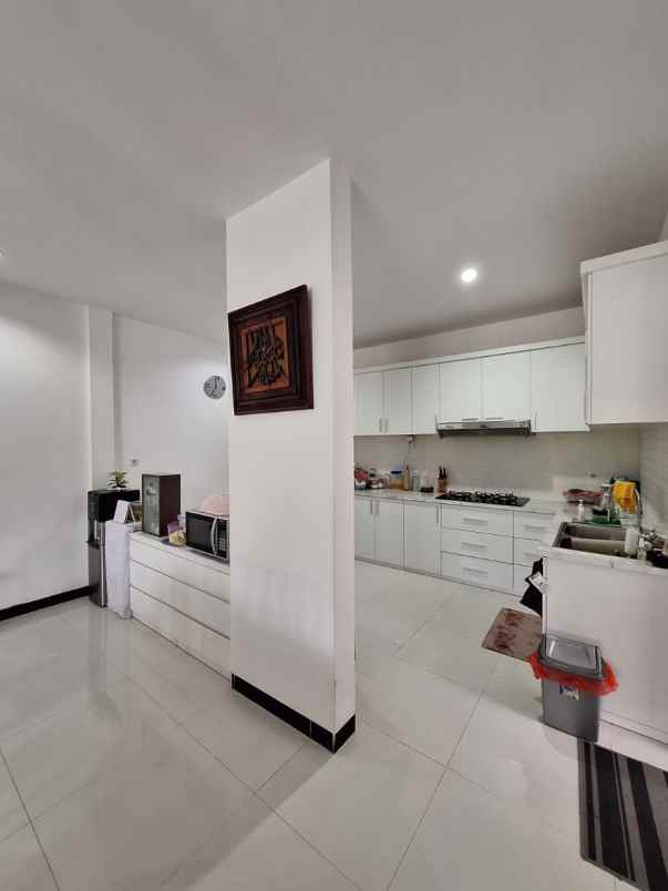 dijual rumah cijayanti babakan madang