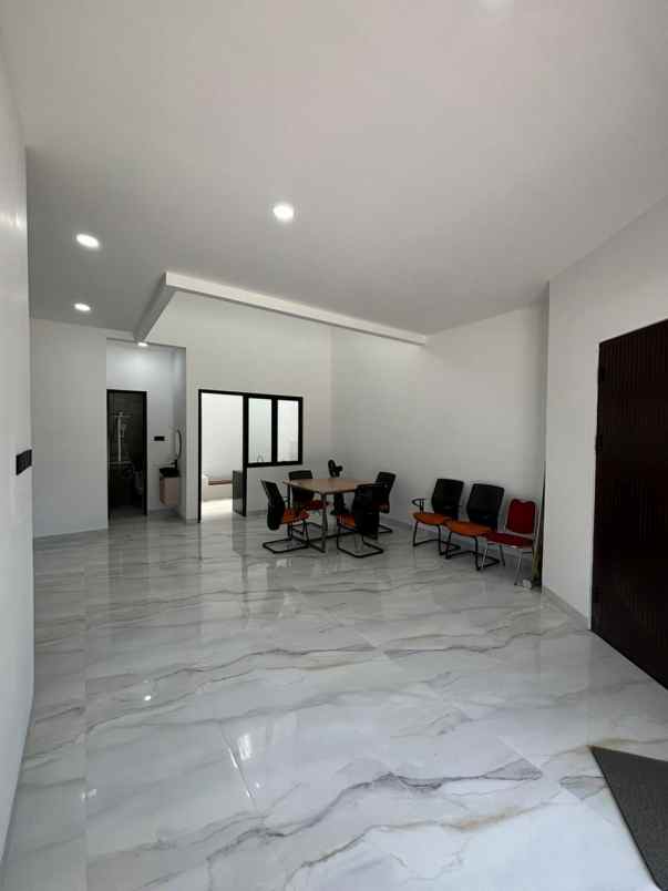 dijual rumah cilandak