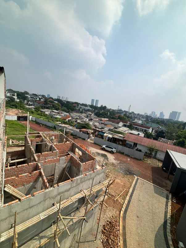 dijual rumah cilandak