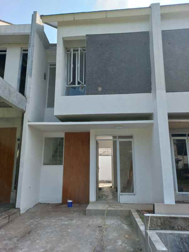 dijual rumah cileungsi bogor